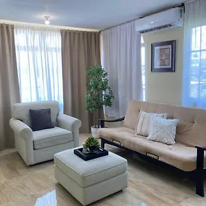 Luxury By Merengue House Appartement